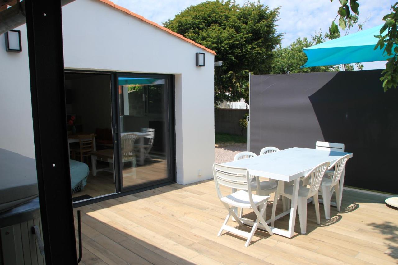 Maison Ti Havre Avec Jardin Prive Dans Village De Pecheurs A Brem Sur Mer ! Exterior foto